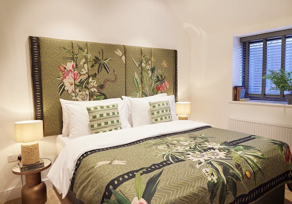 Across the venue, all rooms all have individual character. The rooms are bold, warm and built for your respite.